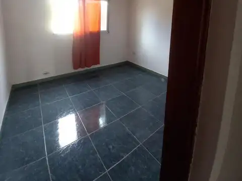 Casa en Venta en Villa Parque Sicardi, USD 82.500
