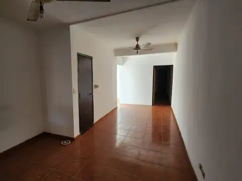 Casa en Venta en Olivos Uzal / Panamericana, USD 164.000