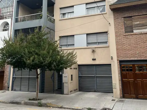 FLORES. FRANCISCO BILBAO 1700, Piso 3