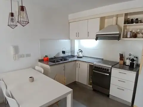 Depto Tipo Casa en Alquiler de 2 ambientes