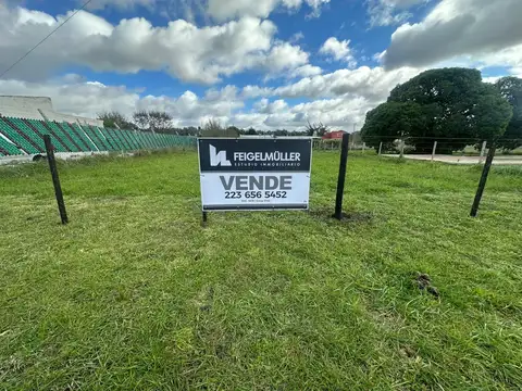 Terreno en Venta 15  mts Frente