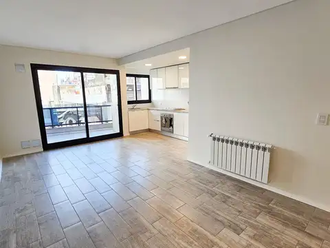 Sarmiento 1200. 10- 03. Duplex