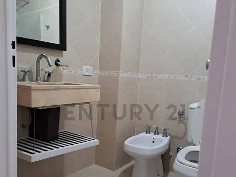 Departamento 3 ambientes con 2 baños