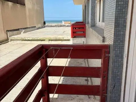 79 Esquna 2 , Piso 1