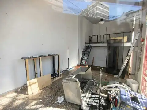 Local en Alquiler en Barrio Parque, $ 650.000