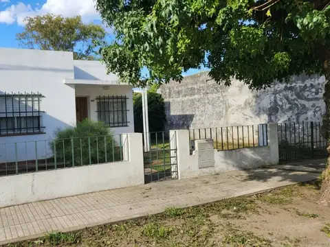 VENTA CASA 2 HABITACIONES APTA CRED. SAN NICOLAS