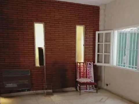 Depto Tipo Casa 3 ambientes con 1 baño