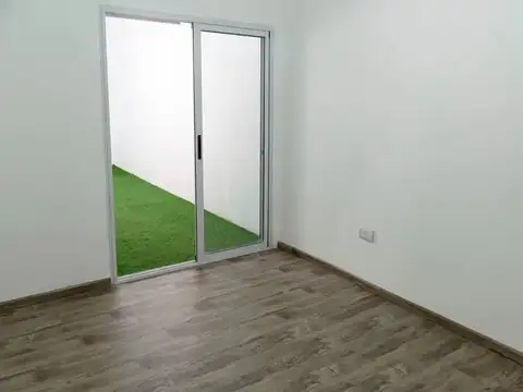 EXCELENTE CONDICIONES PH 4 AMBIENTES ESCUCHA OFERTA