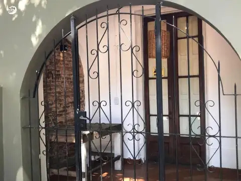 Depto Tipo Casa en Alquiler de 3 ambientes