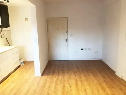 Jose C. Paz 3600 , Piso 3