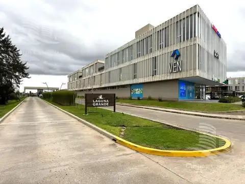 Terreno en Venta en Laguna Grande, USD 245.000
