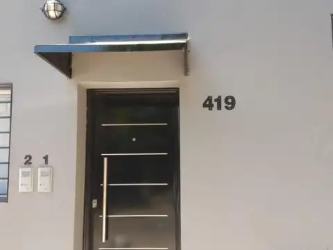 Casa Triplex en alquiler 3 ambientes con terraza en Tigre Centro