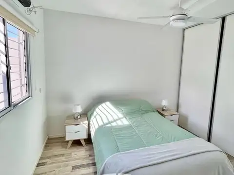 Del Valle Iberlucea 700