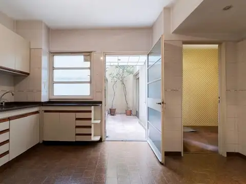 Nazarre 3260 , Piso 1