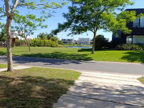 Casa en Venta en Puertos - Barrio Vistas, USD 480.000
