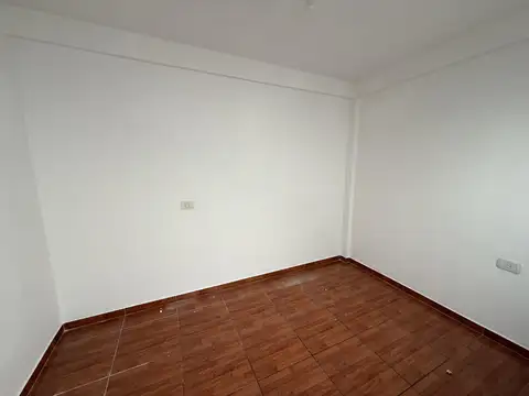 Depto Tipo Casa 3 ambientes con 2 baños