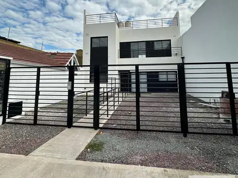Departamento en Alquiler en Castelar Norte, $ 600.000