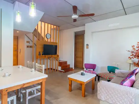 De Las Artes 300, Piso 2