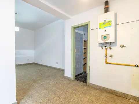 Depto Tipo Casa en Venta 56 años