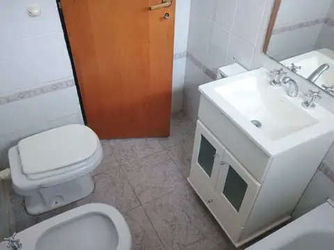 Alquiler departamento 3 ambientes en Santos Lugares