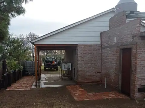 Casa 3 ambientes con 1 baño