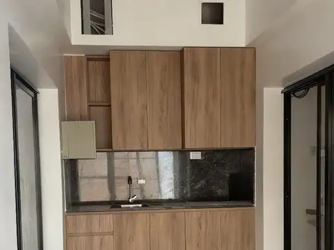 Hipólito Yrigoyen 600