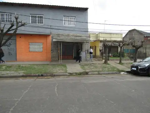 Local en Alquiler en Llavallol, $ 300.000