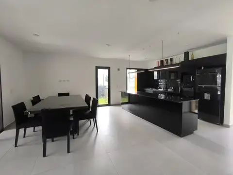 Casa en Venta en Santa Ines, USD 285.000
