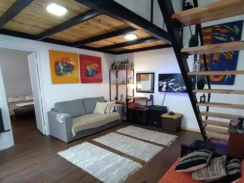 Depto Tipo Casa 4 ambientes con 1 baño