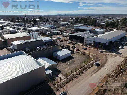 Galpon en alquiler - Parque industrial de Cipolletti