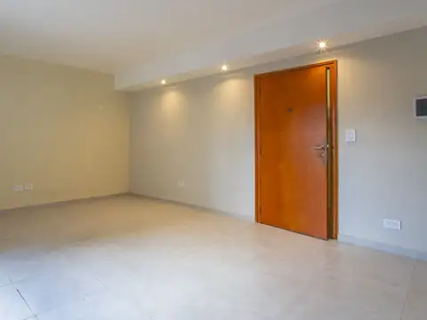 VENTA PH 2 DORMITORIOS QUINCHO PATIO RECICLADO