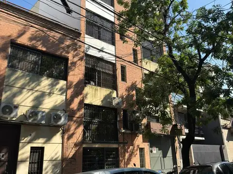 DEPOSITO APTO TODO RUBRO  PB Y 3 PLANTAS MONTACARGAS