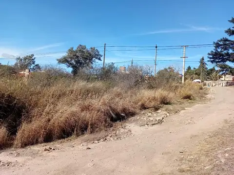 Terreno en Venta en Esquina  979 m  Estancia Vieja  Vista a Los Gigantes