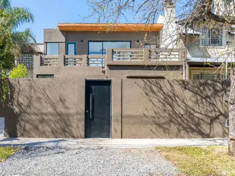 NVO  Casa A estrenar 2/3 dorm en el Bajo de SI