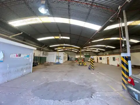 Galpon en Venta en Zarate, USD 350.000