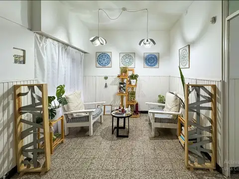 VENTA CASA AL FRENTE ECHESORTU