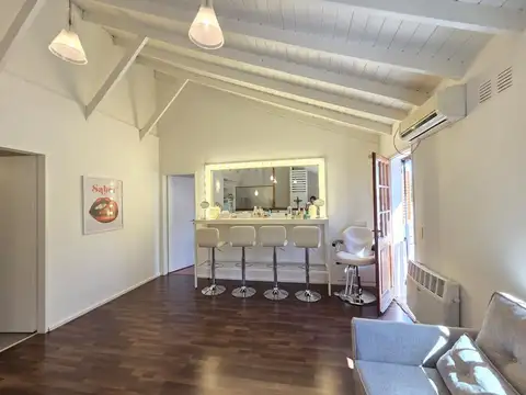 Depto Tipo Casa en Venta en Belgrano R, USD 120.000