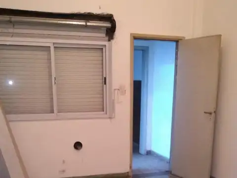 Casa 2 ambientes con 1 baño