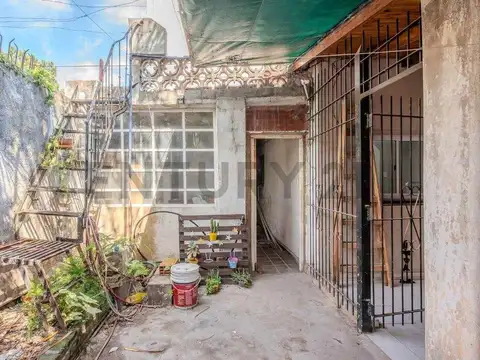 VENTA PH 5 AMB COCH Y PATIO V. SARMIENTO - PERMUTA