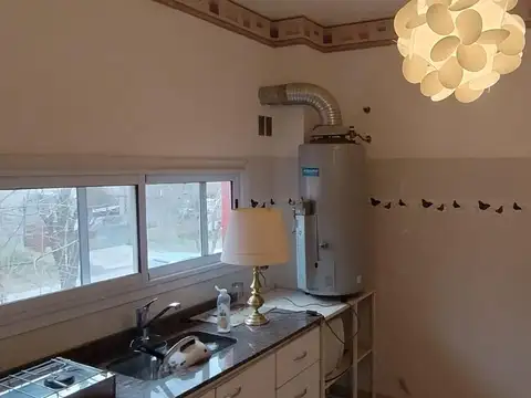 Casa en venta - 2 Dormitorios 1 Baño - Punta Lara