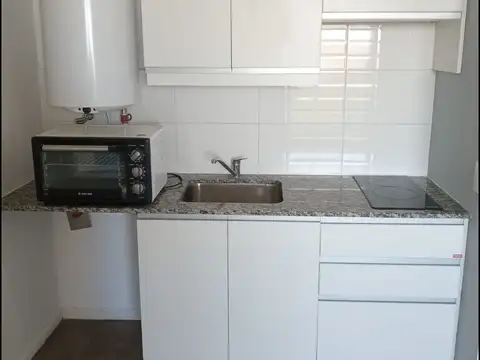Depto en Alquiler Avellaneda 800