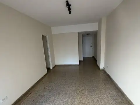 Departamento en Alquiler en Avellaneda, $ 650.000