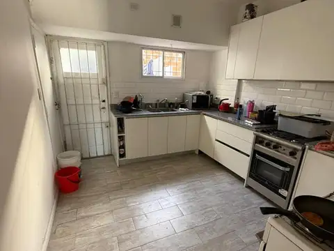 Depto Tipo Casa en Venta de 4 ambientes