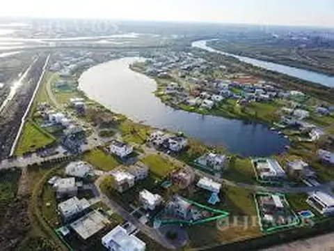 Terreno en Venta en Barbarita, USD 1.000.000