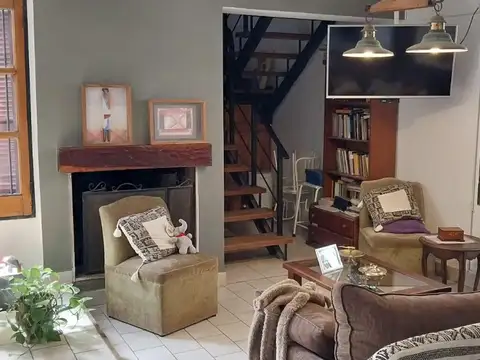 Casa 5 ambientes con 3 baños