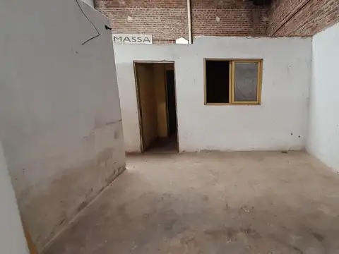 EXCEPCIONAL GALPON A LA VENTA/ALQUILER  TECHO PARABOLICO  ZONA SUR 