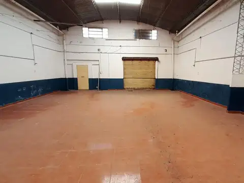 Galpon en Venta 10  mts Frente