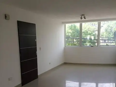 9 De Julio 900