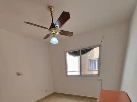 PASCO 90 2 DORMITORIOS ESCALERA QUINCHO
