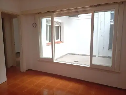 Depto Tipo Casa en Alquiler de 3 ambientes